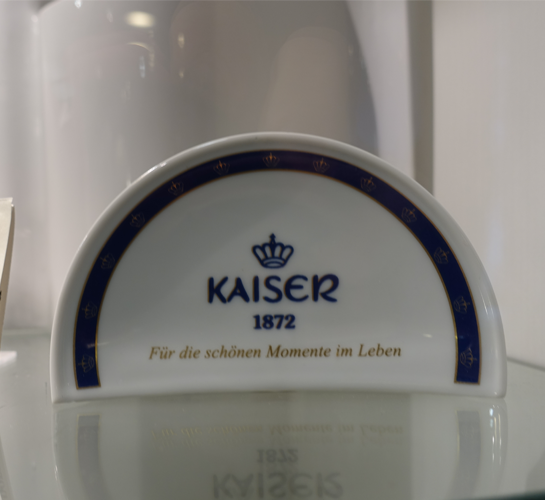 Kaiser-Prozellan Store